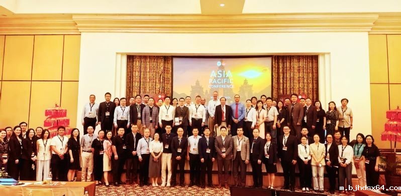 2025年AMBA&BGA亚太地区年会中国商学院代表团合影